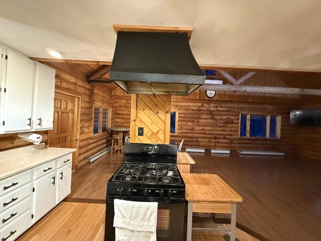 22450 Kodiak ROAD, Kendall, WI 54638