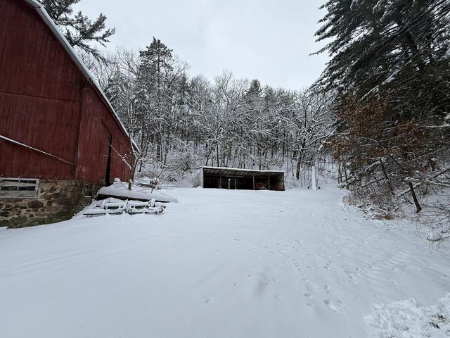 22450 Kodiak ROAD, Kendall, WI 54638