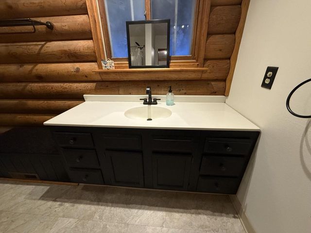 22450 Kodiak ROAD, Kendall, WI 54638