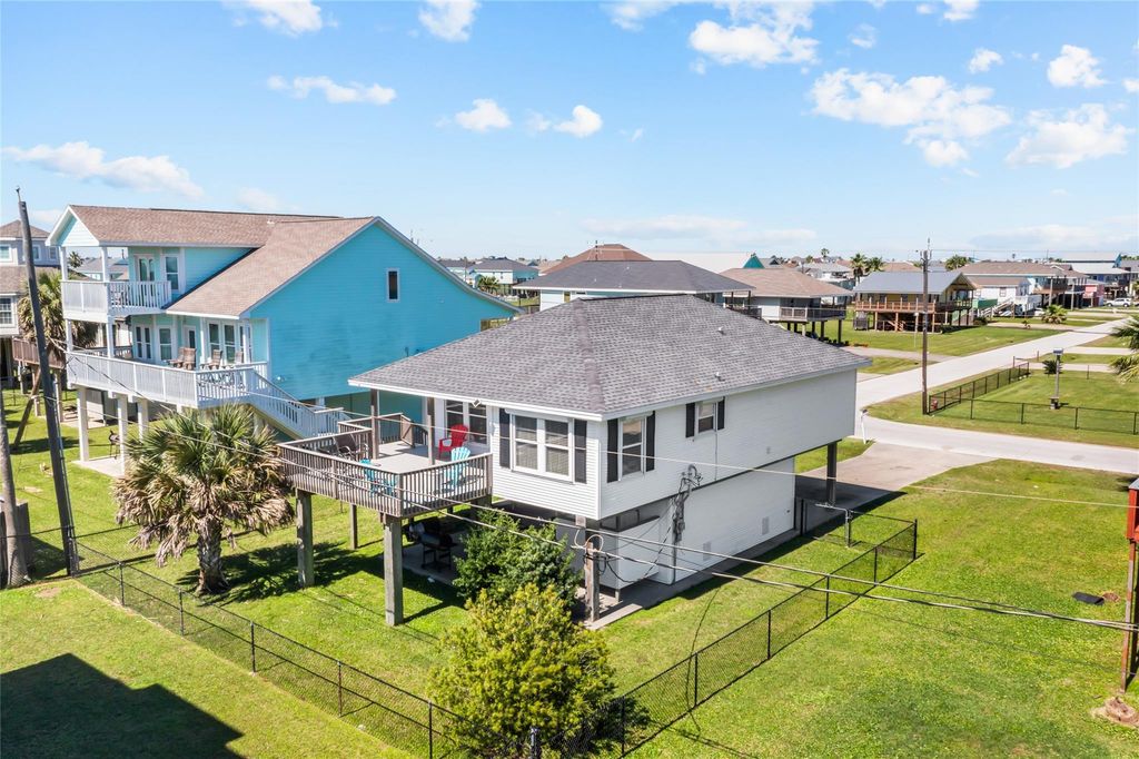 21531 Zachary Drive, Galveston, TX 77554