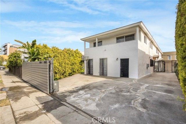 2806 S Norton, Los Angeles, CA 90018