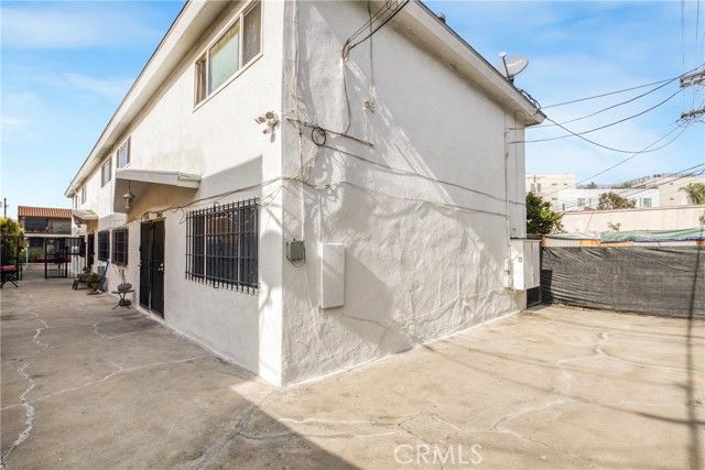 2806 S Norton, Los Angeles, CA 90018
