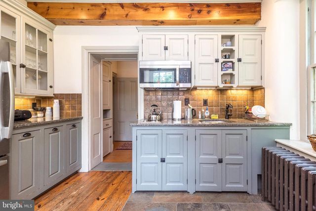 424 DRESHER RD, Horsham, PA 19044