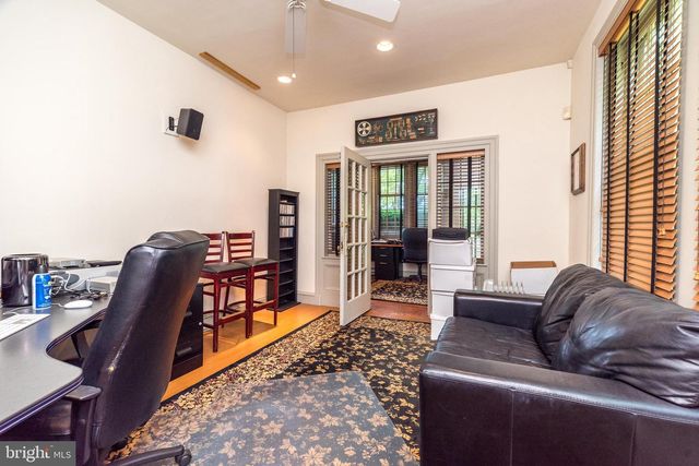 424 DRESHER RD, Horsham, PA 19044