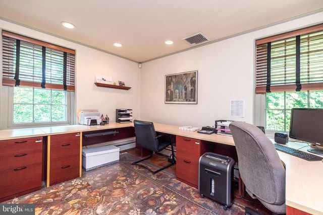 424 DRESHER RD, Horsham, PA 19044