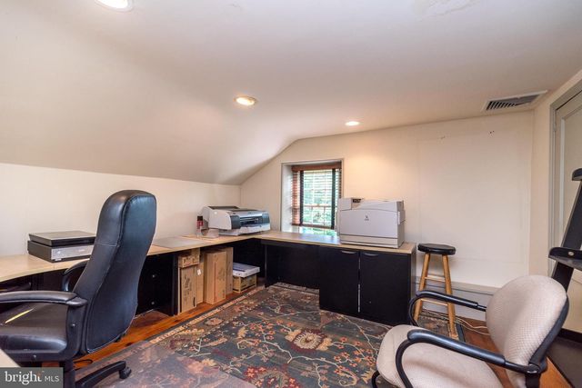 424 DRESHER RD, Horsham, PA 19044