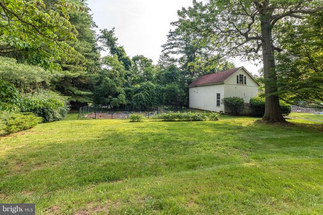 424 DRESHER RD, Horsham, PA 19044