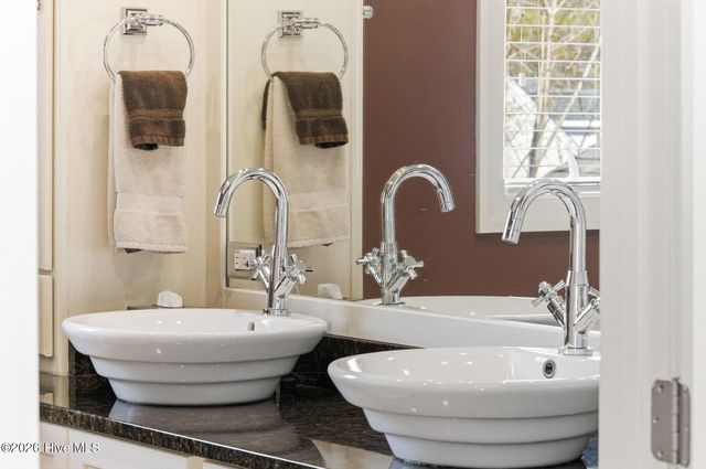 1400 Halcyon Lane, Wilmington, NC 28411