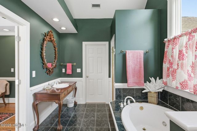 1400 Halcyon Lane, Wilmington, NC 28411