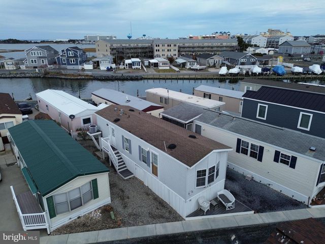 42 MIDDLE WAY LN, Ocean City, MD 21842