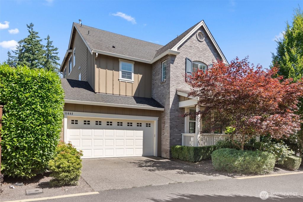 11682 169th Place NE, Redmond, WA 98052