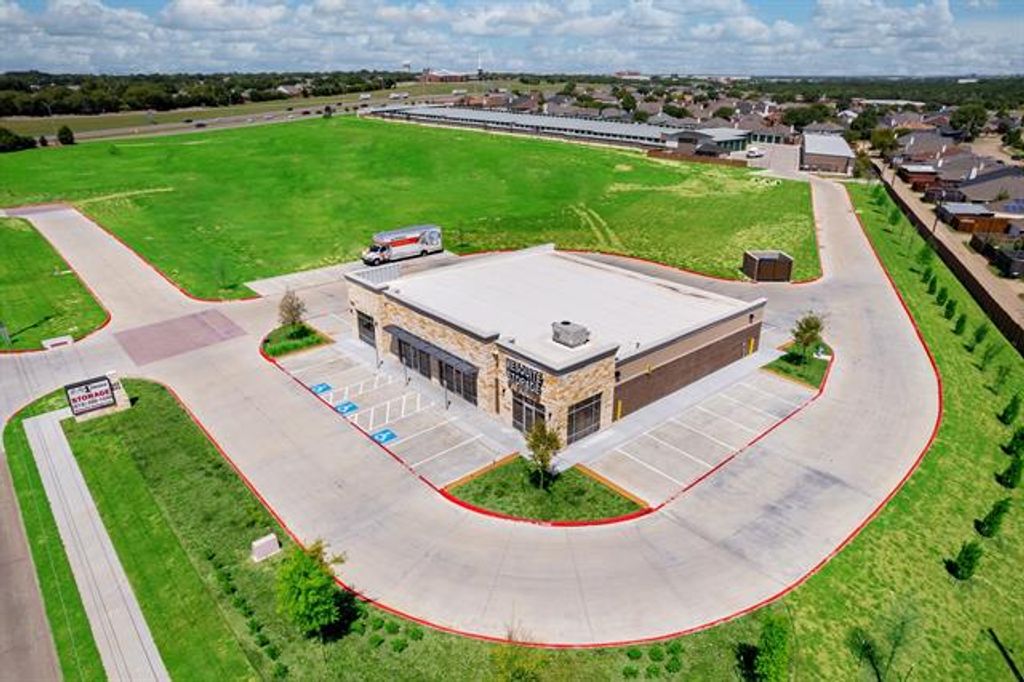 955 W Cartwright Road 103, Mesquite, TX 75149