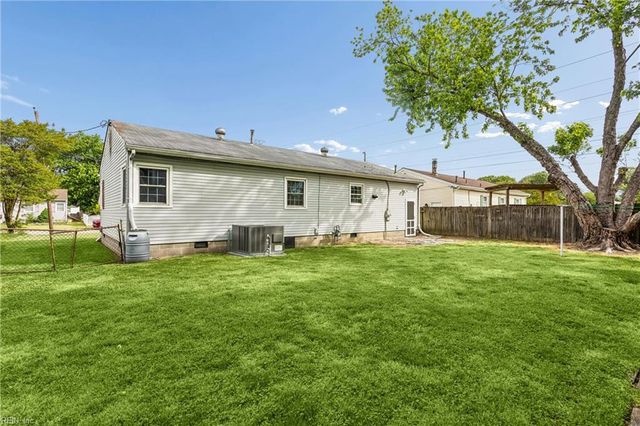 1128 79th ST, Newport News, VA 23605