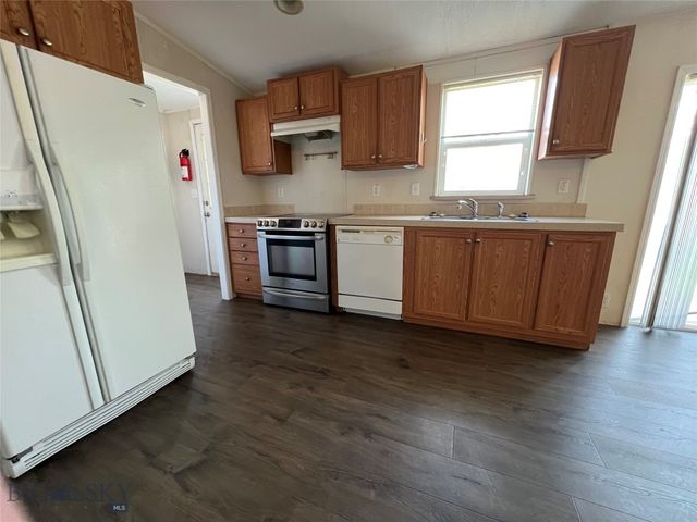 665 Conestoga Lane, Deer Lodge, MT 59722