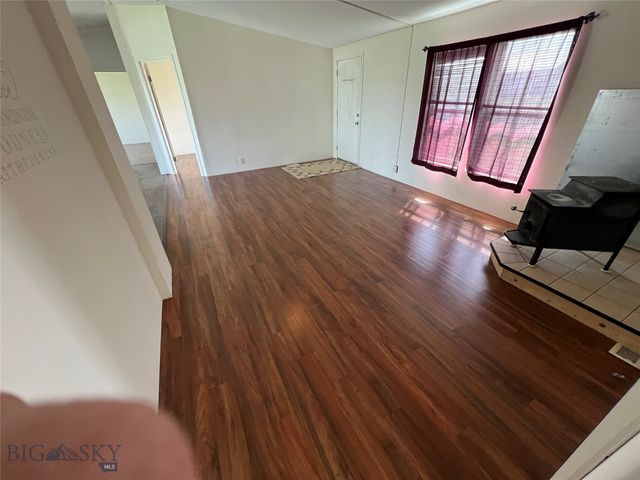 665 Conestoga Lane, Deer Lodge, MT 59722