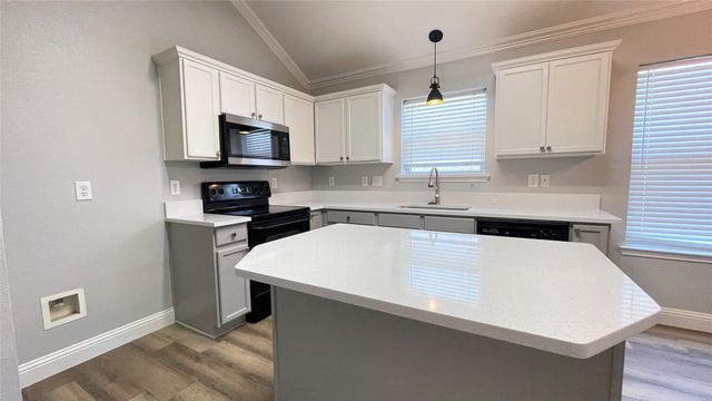 650 Tabasco Trail, Arlington, TX 76002