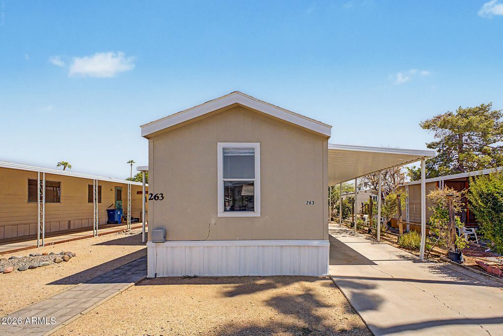 2650 W UNION HILLS Drive 263, Phoenix, AZ 85027 — exterior