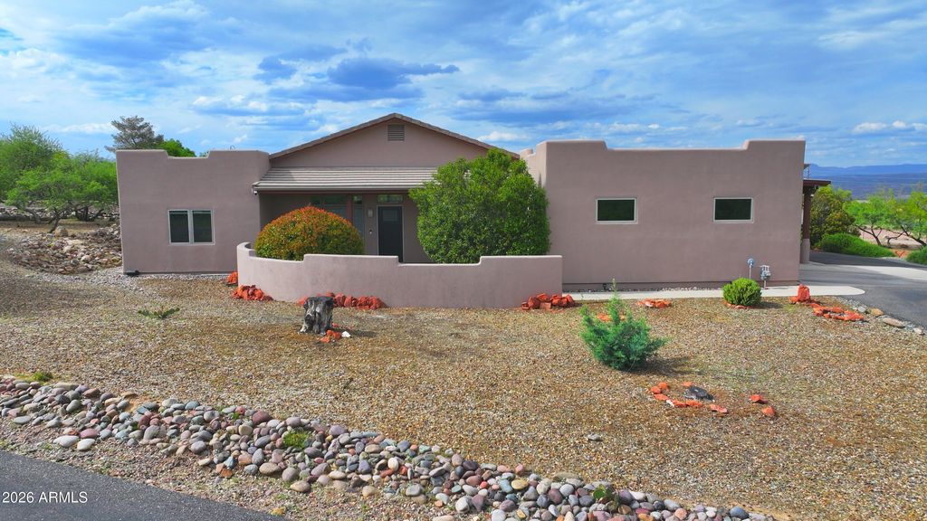 Image 10 of property listing at 1910 S QUAIL Run, Cottonwood, AZ 86326