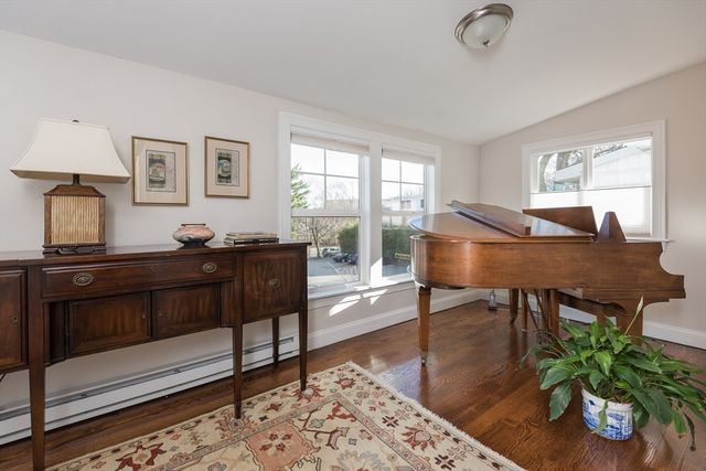 8 Lafayette St 2, Arlington, MA 02474