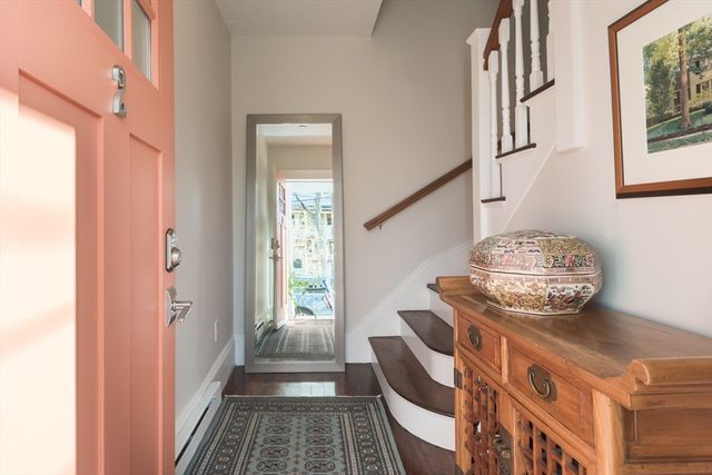 8 Lafayette St 2, Arlington, MA 02474