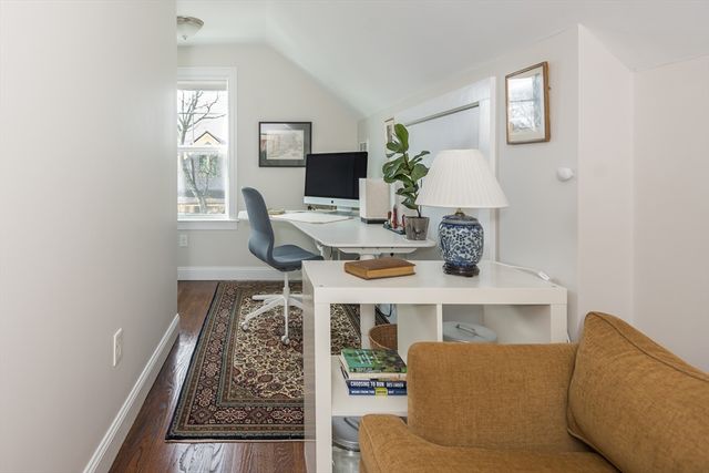 8 Lafayette St 2, Arlington, MA 02474