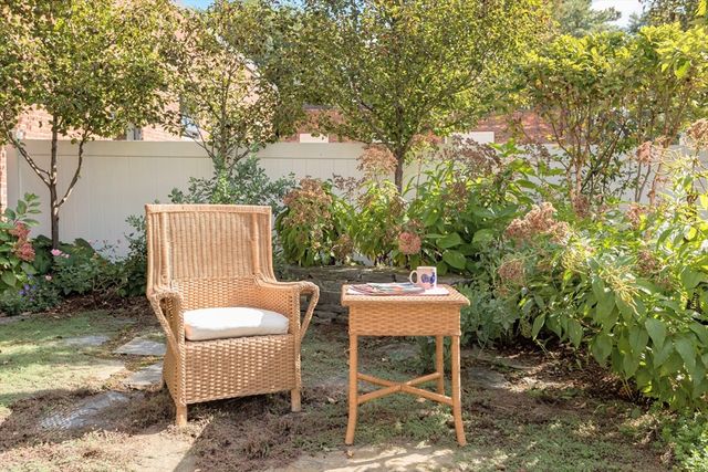 8 Lafayette St 2, Arlington, MA 02474