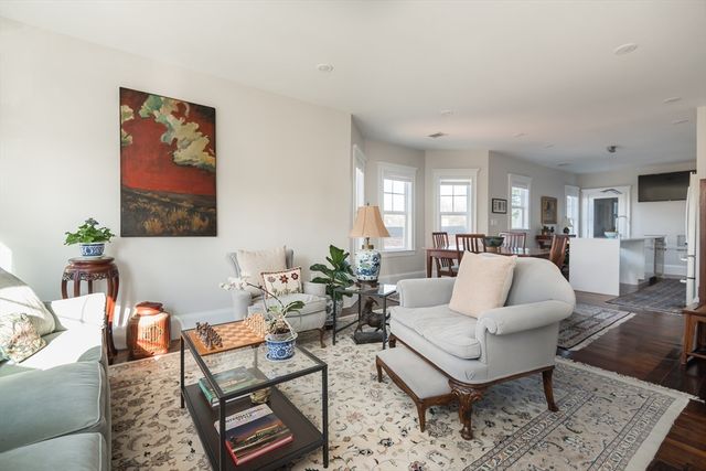 8 Lafayette St 2, Arlington, MA 02474