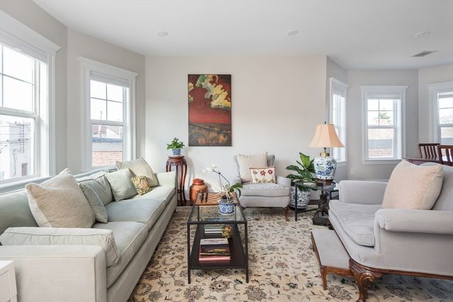 8 Lafayette St 2, Arlington, MA 02474