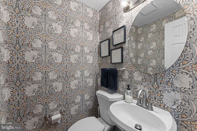 10383 LAUNCELOT LN, Columbia, MD 21044