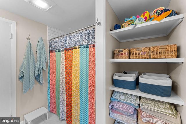 10383 LAUNCELOT LN, Columbia, MD 21044