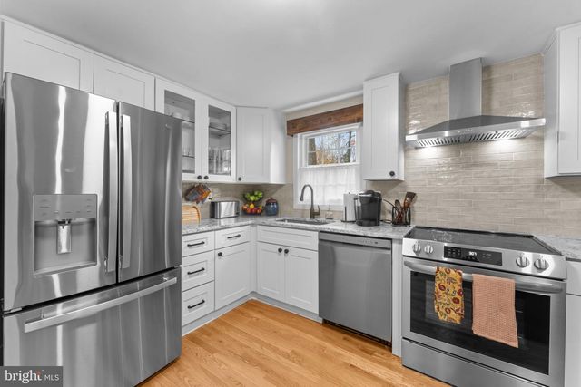 10383 LAUNCELOT LN, Columbia, MD 21044