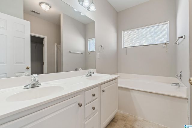 928 DAVENTRY TRAIL, Calera, AL 35040