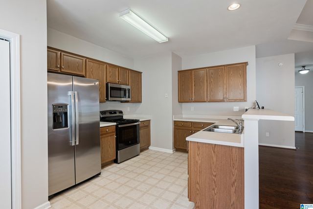 928 DAVENTRY TRAIL, Calera, AL 35040