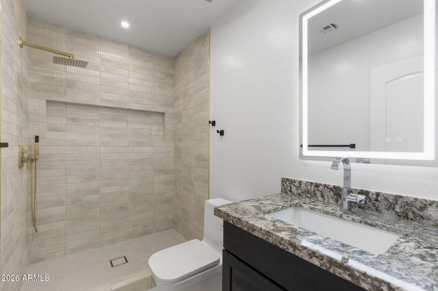 1421 W ROSAL Place, Chandler, AZ 85224