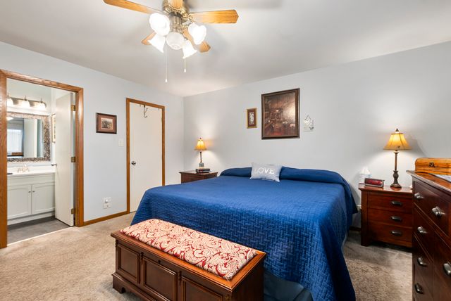 16044 Eagle Ridge Drive, Tinley Park, IL 60477