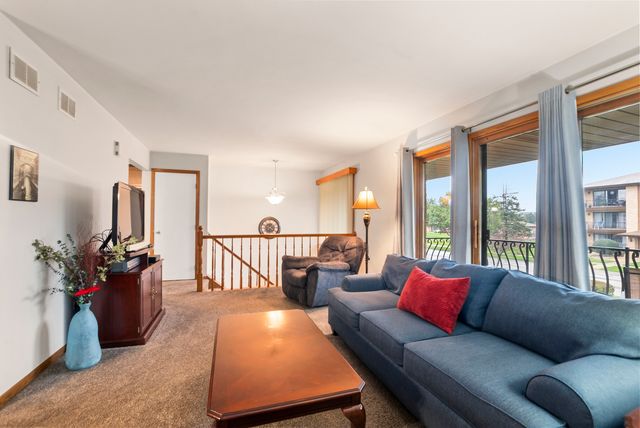 16044 Eagle Ridge Drive, Tinley Park, IL 60477