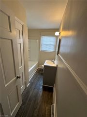 1004 Elwell Avenue A, Greensboro, NC 27405