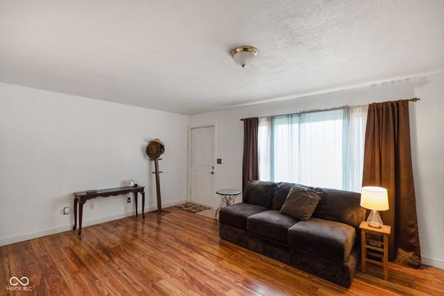 6979 Rinnie Seitz Road, Nashville, IN 47448