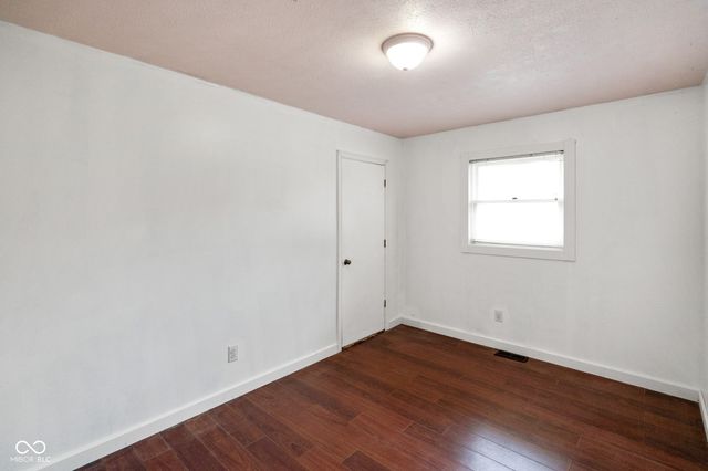 6979 Rinnie Seitz Road, Nashville, IN 47448