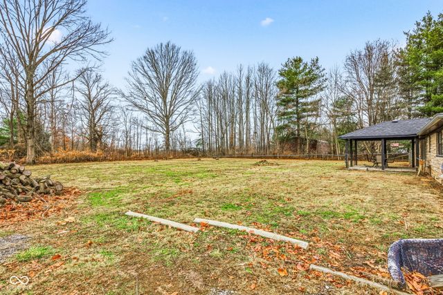 5675 W 200 N, Lebanon, IN 46052