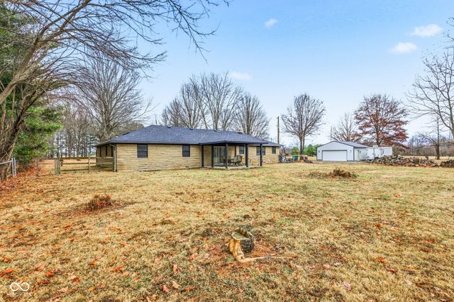 5675 W 200 N, Lebanon, IN 46052