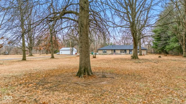 5675 W 200 N, Lebanon, IN 46052