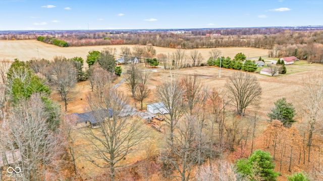 5675 W 200 N, Lebanon, IN 46052