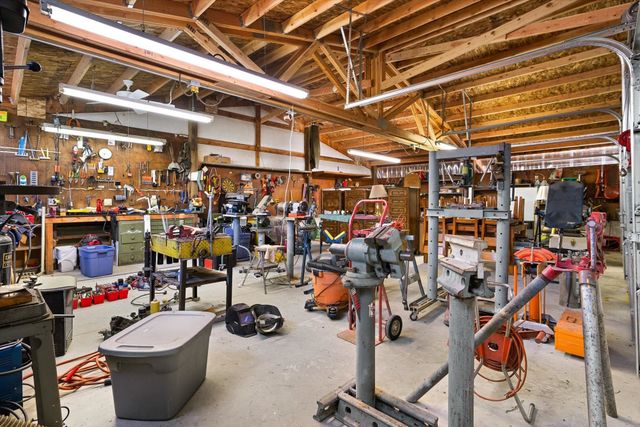 2129 Dry Creek Rd, Chewelah, WA 99109