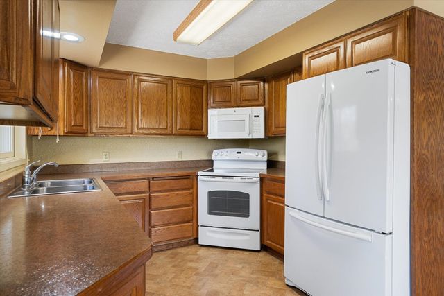 2129 Dry Creek Rd, Chewelah, WA 99109
