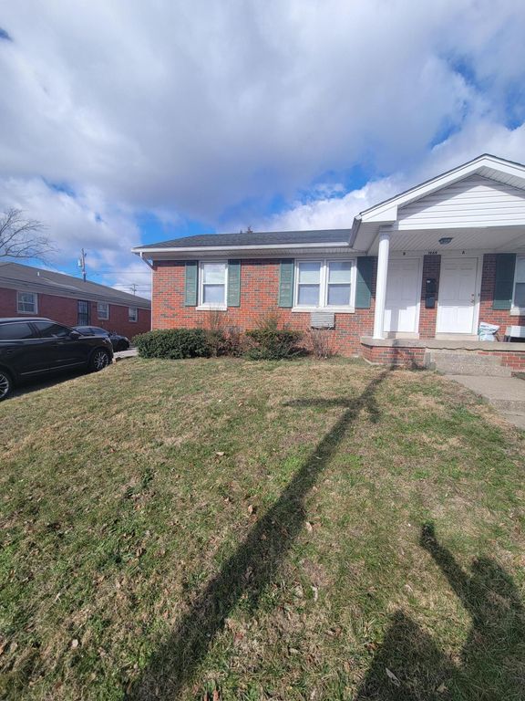 1969 Fair Oaks Drive B, Lexington, KY 40504