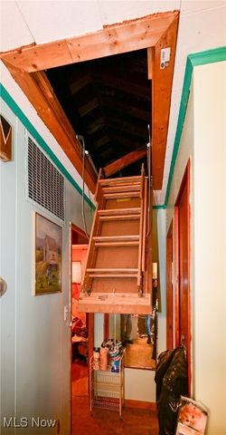 19613 Shelton Drive, Cleveland, OH 44110