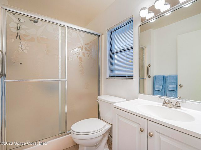 1198 Breezy Way 7a, Sebastian, FL 32958