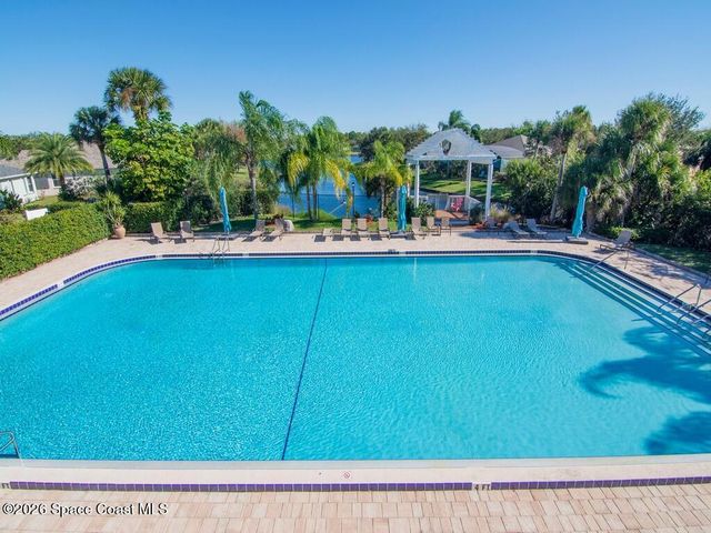 1198 Breezy Way 7a, Sebastian, FL 32958