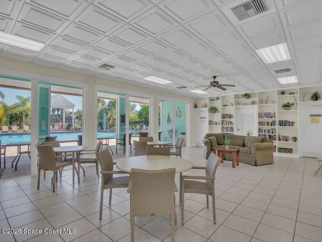 1198 Breezy Way 7a, Sebastian, FL 32958
